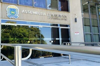 Imagem da notícia Alems publica edital de concurso com 80 vagas e salários de até R$ 8 mil